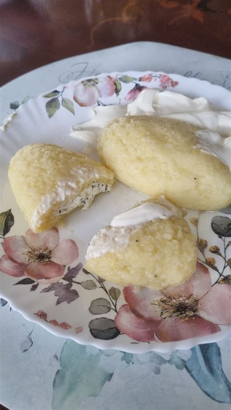 Įvairūs įdarai cepelinams: faršas, varškė, grybai