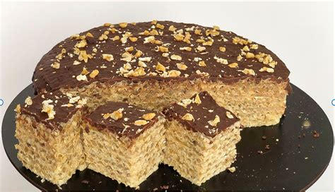 Urugvajietiškos Torta Frita paplotėliai su sutirštintu pienu