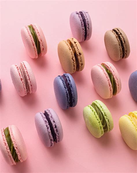 Spalvoti Macarons sausainiai