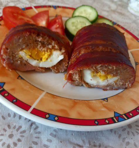 Stilingai patiektas mėsos kepsnys