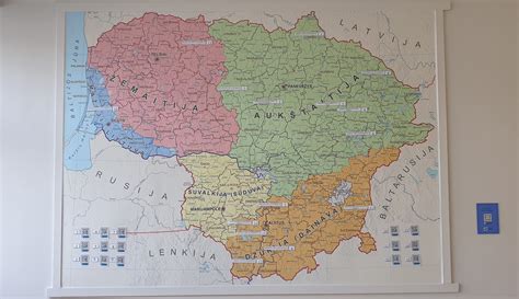 Lietuvos dvarų ir pilių žemėlapis