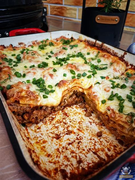 Įvairių rūšių lazanija