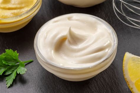 Veganiško majonezo pagrindiniai ingredientai ir jų vaidmuo