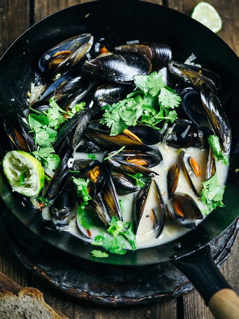 Midijos su kokosų pienu