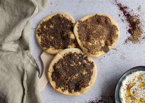 Manouche su zaatar prieskoniais