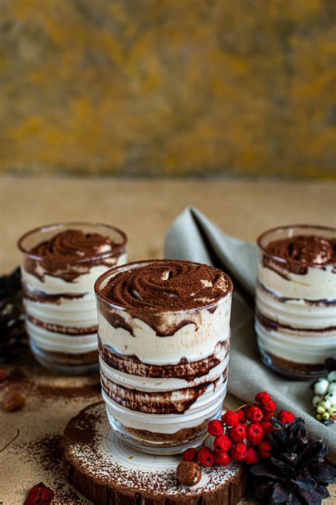 Infografika su Tiramisu paruošimo etapais