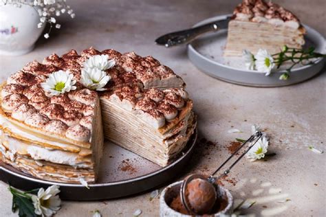 Nuotrauka su Tiramisu biskvitiniu tortu
