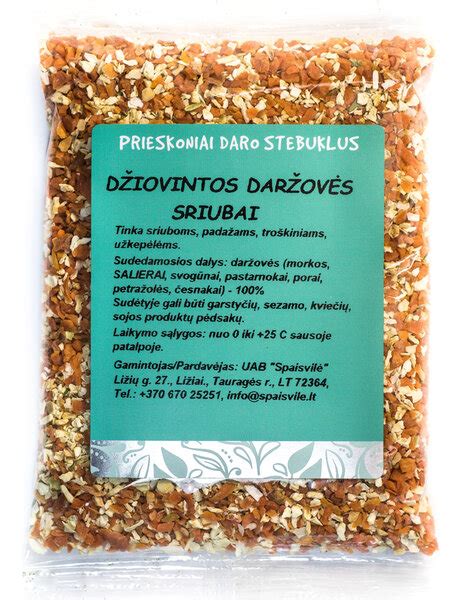Įvairios daržovės ir prieskoniai sriubai