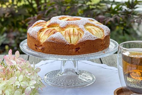 Istorinis obuolių pyrago receptas