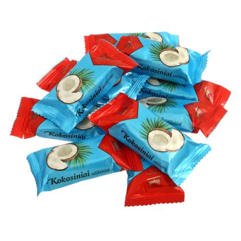 Naminiai kokosiniai saldainiai su šokolado glaistu ir kokoso drožlėmis