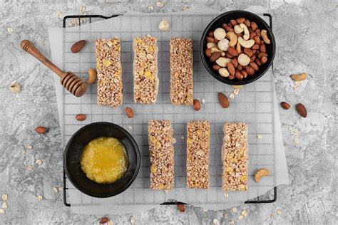 Įvairūs sveikuoliški desertai ir ingredientai