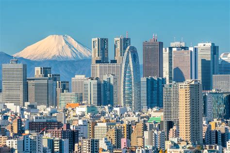 Įvairių sojų padažų buteliukai iš Kinijos, Japonijos ir Korėjos