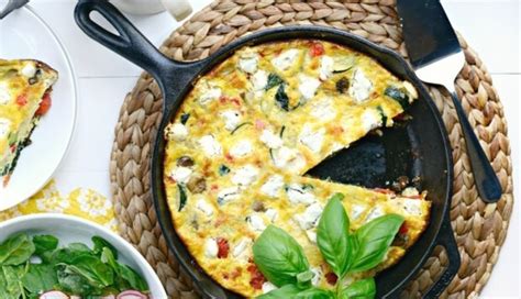 Itališkos Frittata iliustracija su daržovėmis