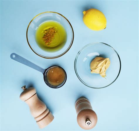 Ingredientai medaus-garstyčių padažui