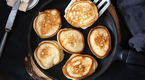 Blynų kepimo procesas orkaitėje