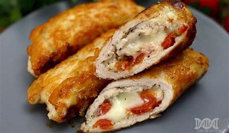 Vištienos suktinukai paprikos laiveliuose