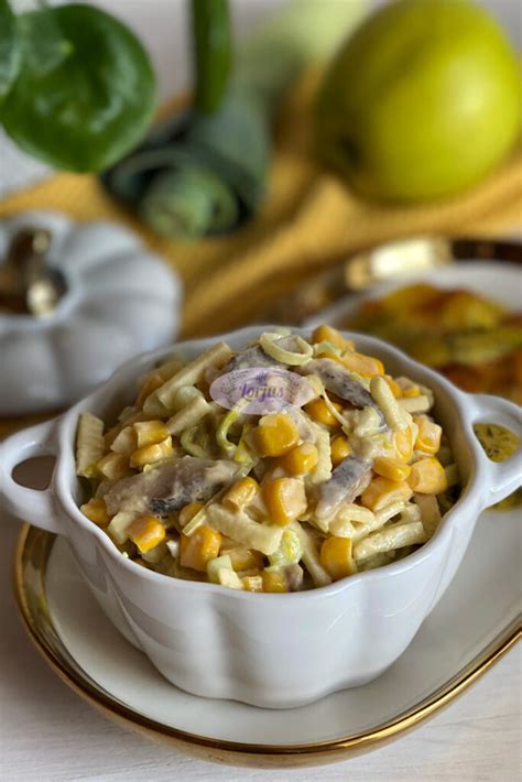 Silkė su obuoliais ir džiovintais obuoliais