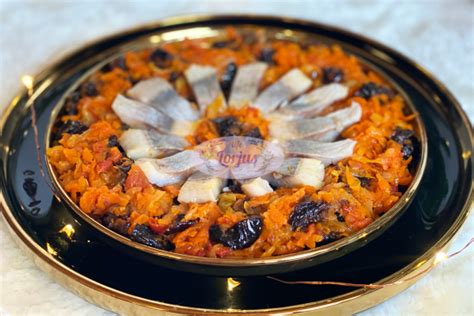 Silkė su džiovintomis slyvomis