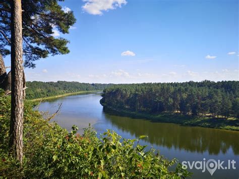 Geologinių sluoksnių atodanga Pūčkoriuose