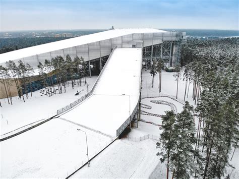 Panorama iš lynų kelto virš Druskininkų su miškais ir Nemunu