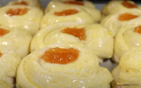 Skrudintos bandelės su įvairiais įdarais