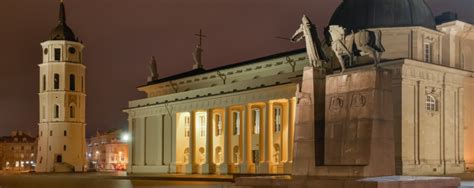 Vilniaus miesto panoraminis vaizdas su Katedra ir Gedimino pilimi