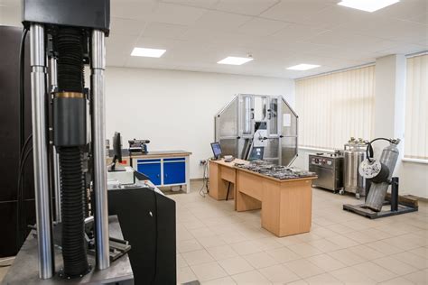 Dangoraižio konstrukcijos atsparumo bandymai VGTU laboratorijoje