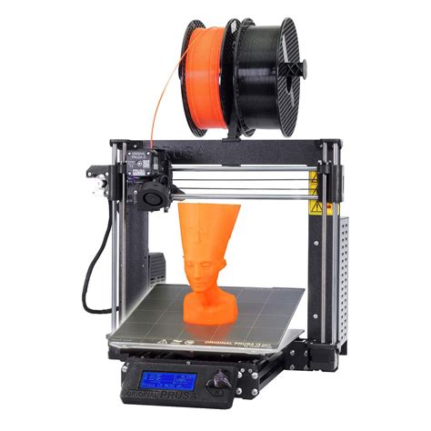 laboratorijoje auginama mėsa ir 3D maisto spausdintuvas