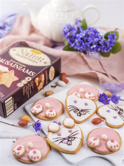 graikiški velykiniai sausainiai Koulourakia