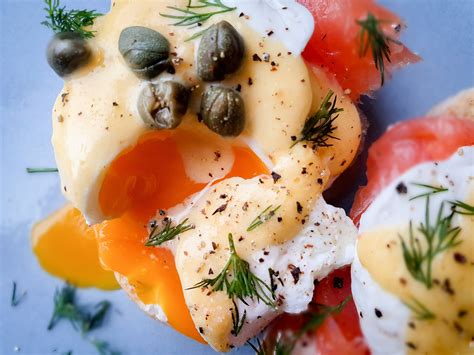 Benedikto kiaušiniai su Hollandaise padažu