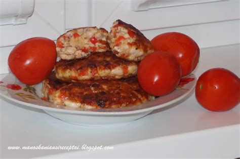 Vištienos faršas su paprika keptuvėje