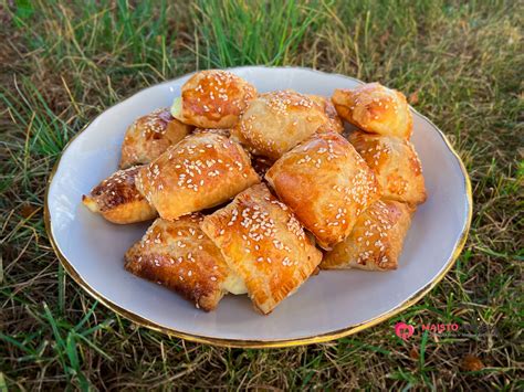 Paruošta varškės tešla spurgoms