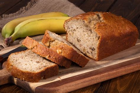 Pernokę bananai idealiai tinka kepiniams