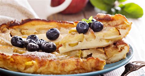 Blynas su obuoliais ir cinamonu