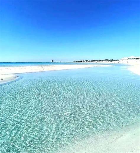 Salento pusiasalio pakrantės vaizdai