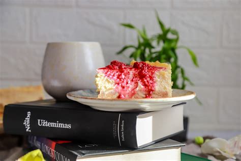 Babà pyragas stiklainyje
