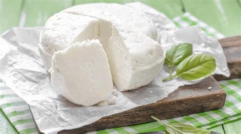 Camembert sūrio nauda ir vitaminai
