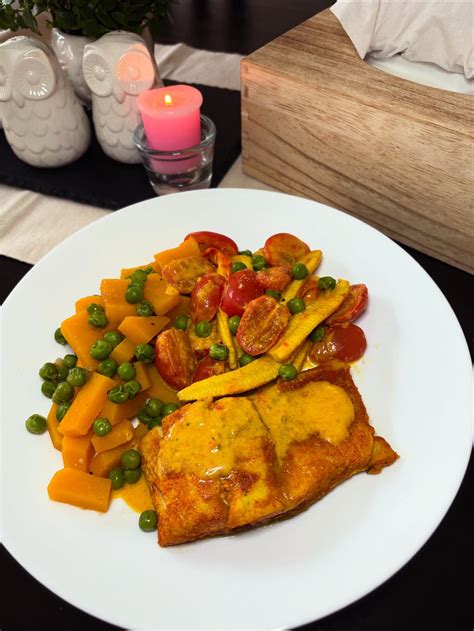 Kepta menkės filė su daržovėmis