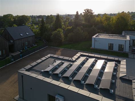Autonominė saulės elektrinė ant stogo