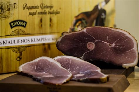„Rivonos“ „Kaimiškos linijos“ mėsos gaminiai
