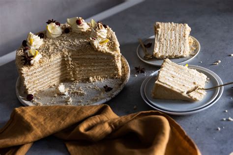 Klasikinis migdolų drožlių tortas