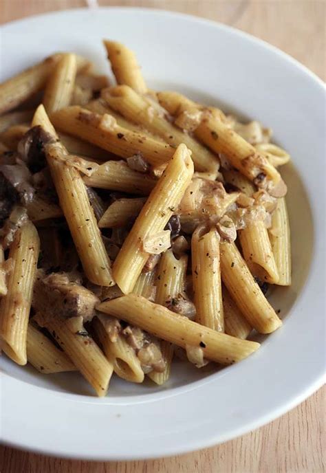Makaronai su baravykų padažu