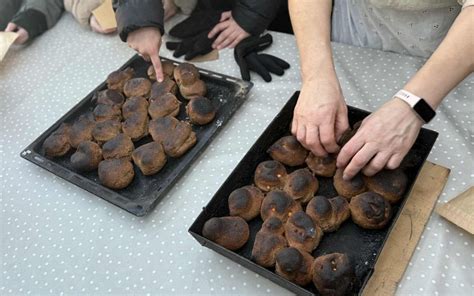 Dzūkijos kraštovaizdis su duonos kepimo elementais