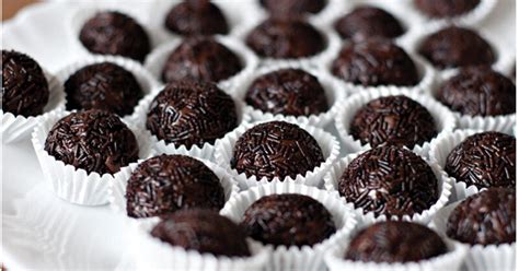 Braziliški šokoladiniai triufeliai Brigadeiro
