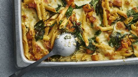 Makaronų ir moliūgų apkepas