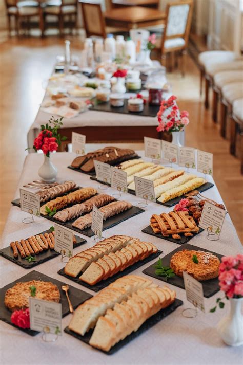 Nuotrauka su įvairiais 