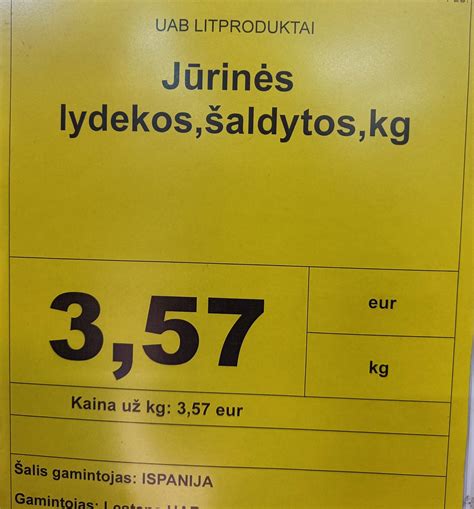 Šaldytos žuvies pakuotė su informacine etikete