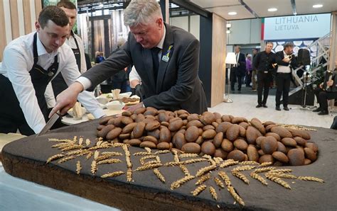 Lietuviškos ruginės duonos kepalas