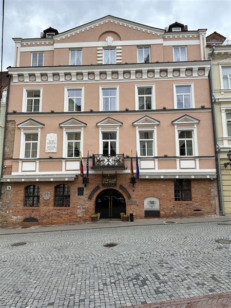 „Viešbučio - baro „Grafaitė“ fasado nuotrauka