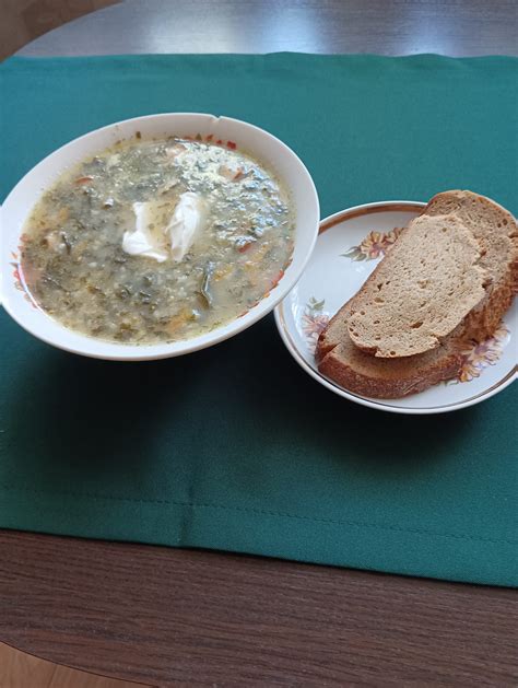 Sodri kaimiška sriuba su miežinėmis kruopomis ir šonine